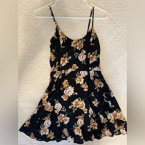 Forever21 Black Floral Dress